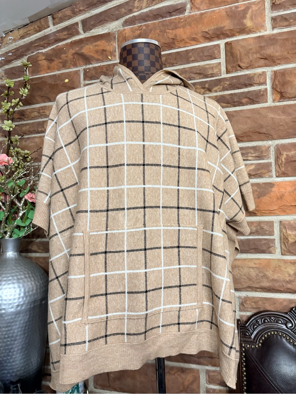 Tahari Tan Plaid Crewneck Hooded Sweater